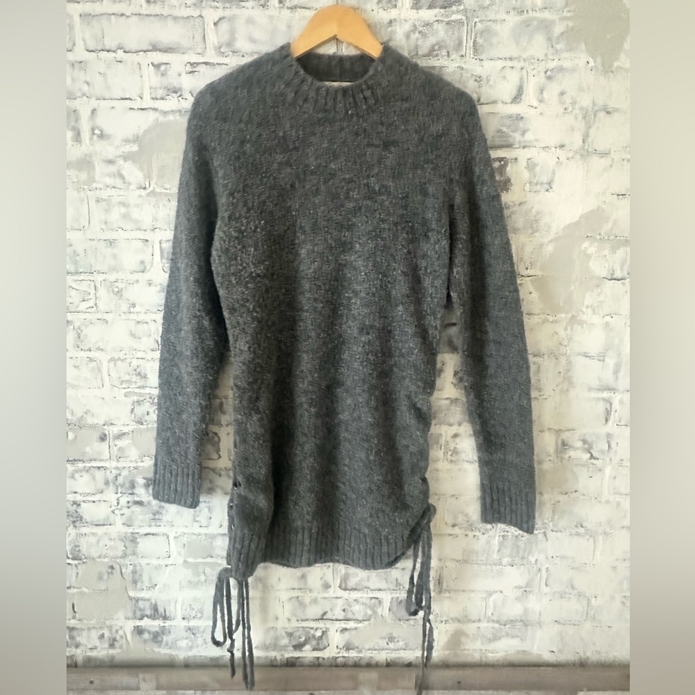 Lovers + Friends | Gray Sweater Dress Lace-up Side Ties - Picture 6 of 9